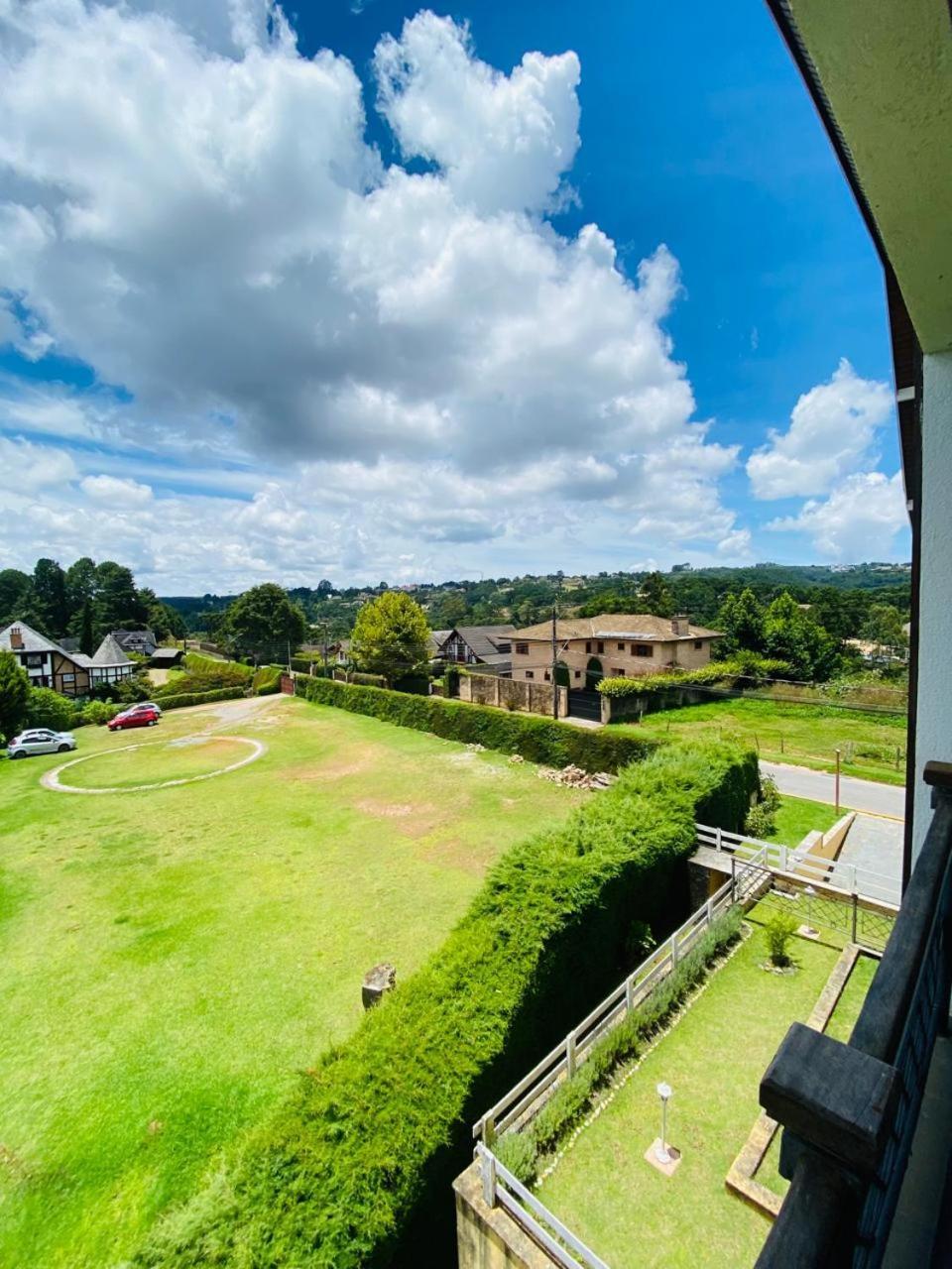 Flat Duplex Com Excelente Vista A 1,2 Km Capivari Campos do Jordão Esterno foto